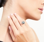 Tahitian South Sea Pearl Lea Ring - Model Image