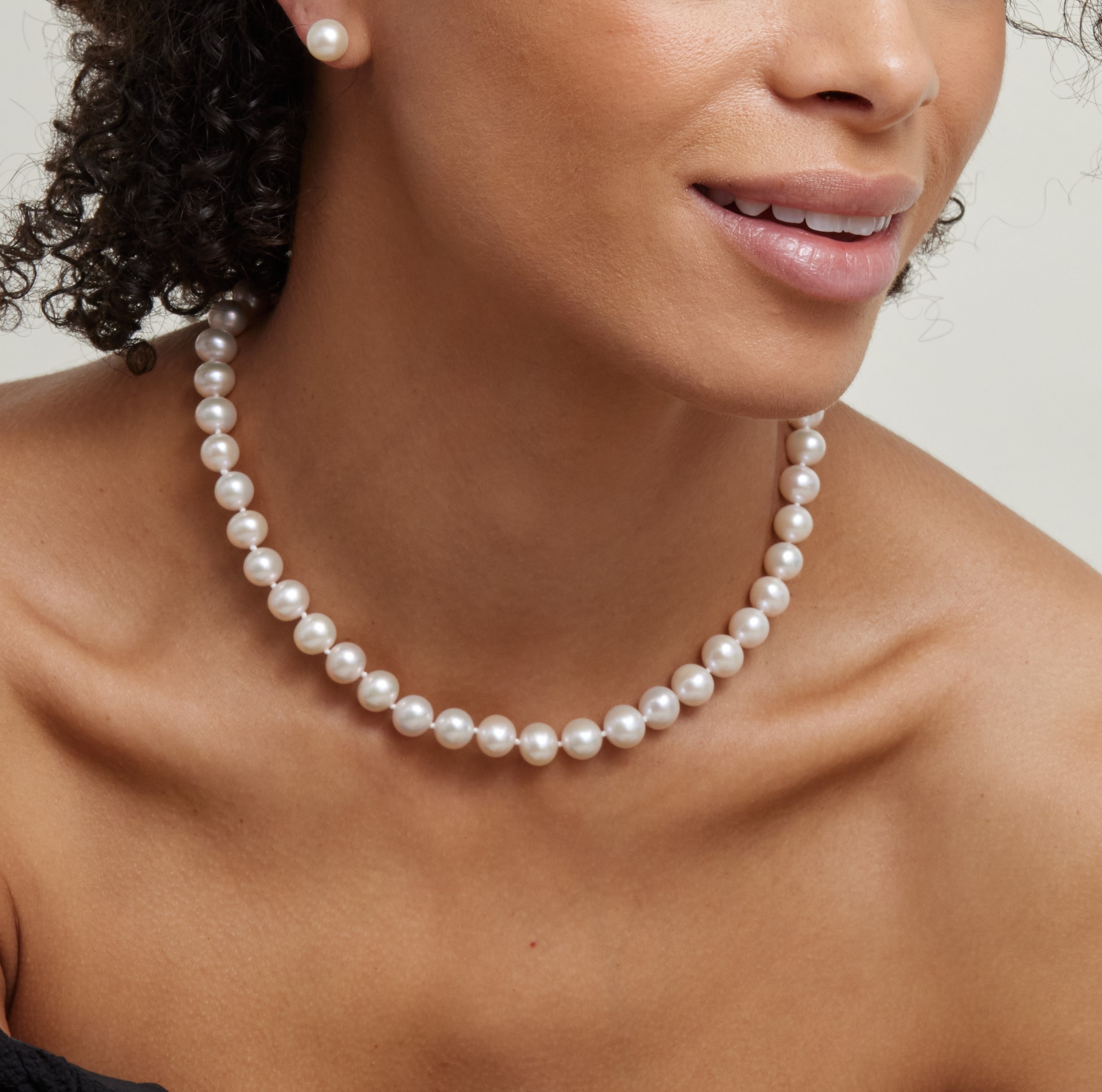 8.5-9.0mm Hanadama Akoya White Pearl Necklace