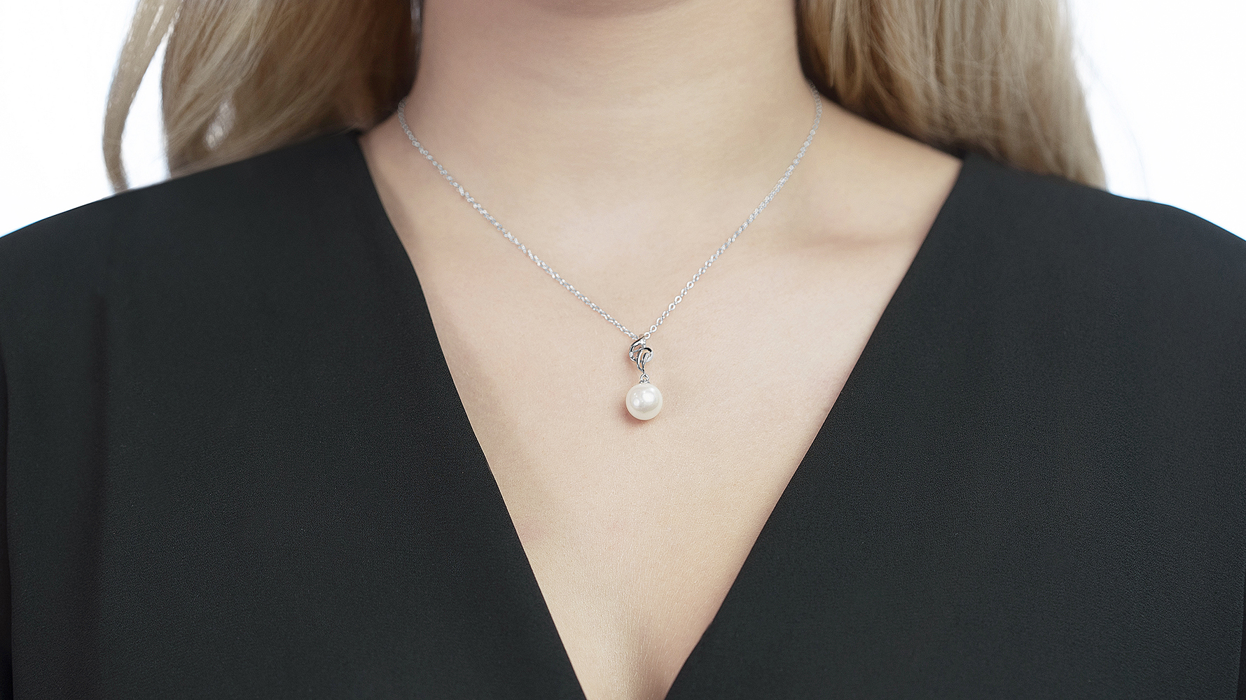 White South Sea Pearl & Diamond Aria Pendant